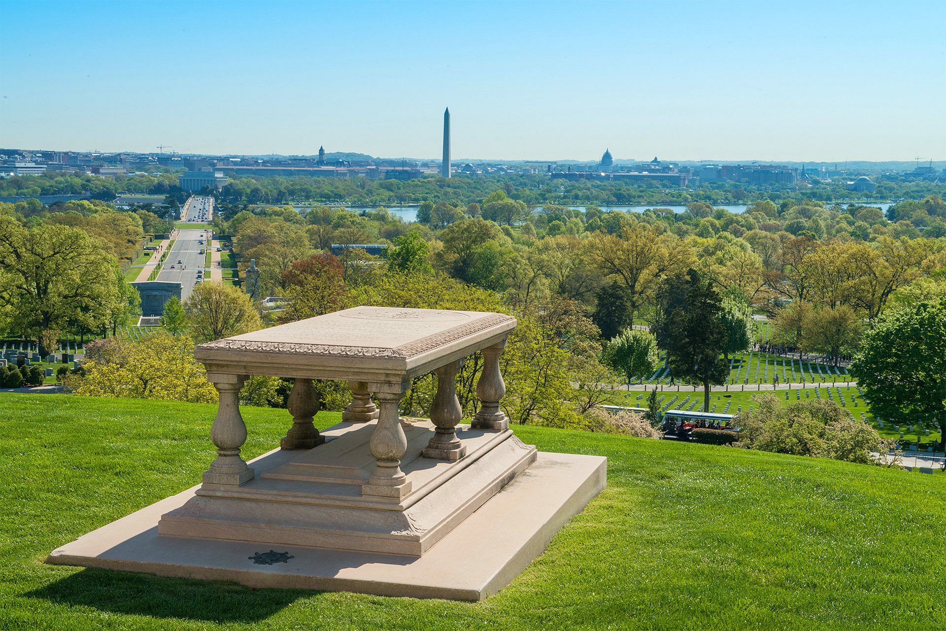 arlington national cemetery tours inc