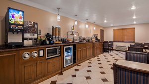 BAYMONT BY WYNDHAM BELLEVUE/OMAHA $79 - Prices & Hotel Reviews - NE