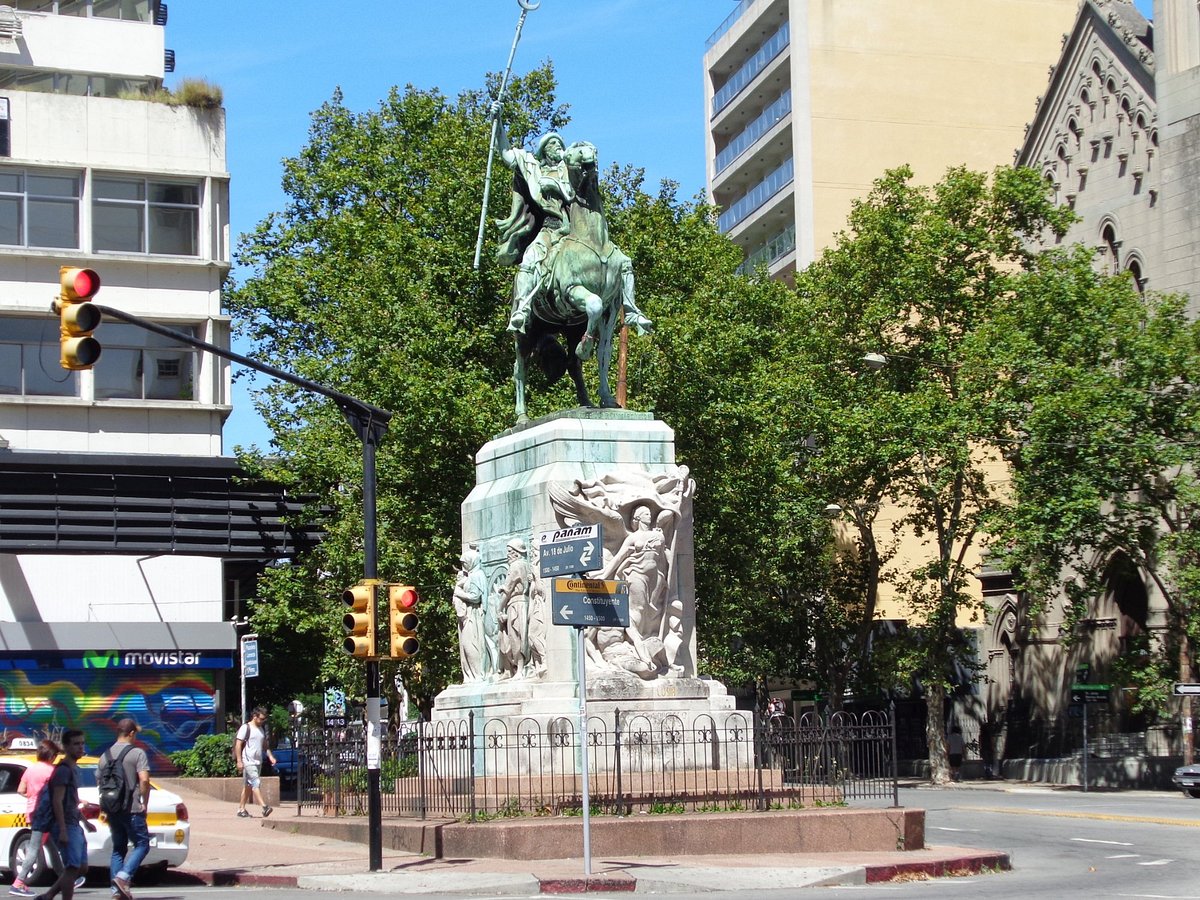 MONUMENT TO GAUCHO RIVERA URUGUAY