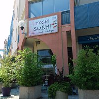 yoshi sushi tous nos plats sont fait maison et à la minute merci