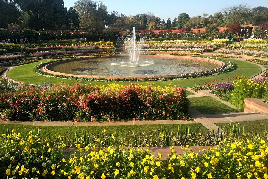 mughal garden visit 2023