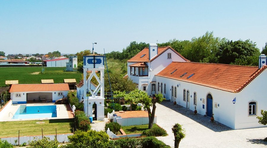 Marchanta Farmhouse on a warm, sunny day