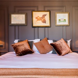 Hypnos Beds