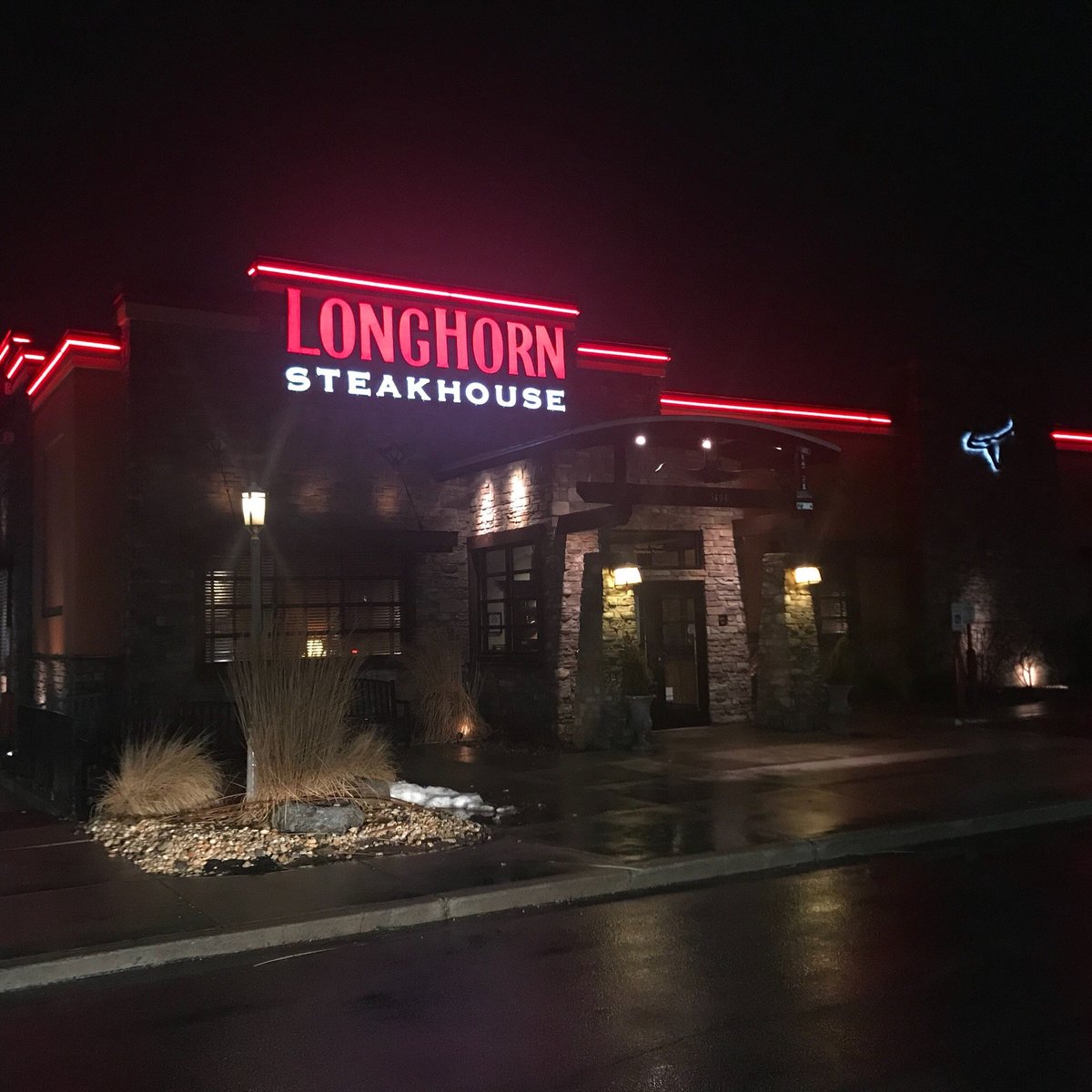 Longhorn Steakhouse Orchard Park Updated 2024 Restaurant Reviews Menu And Prices Tripadvisor