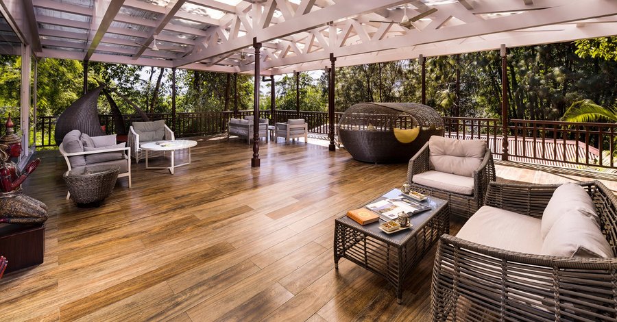 Yoga deck