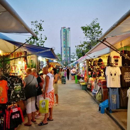 Kika Night Shopping 2017