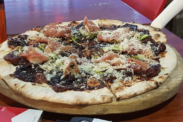 10 Best Places In Playa del Carmen For Delicious Pizza and Italian