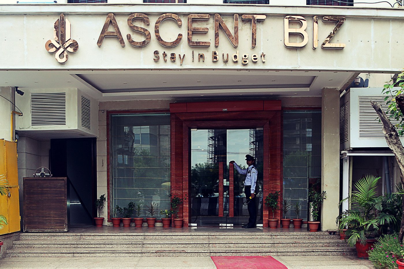 ASCENT BIZ HOTEL