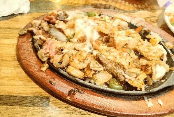 La Cantina Mexican Grill