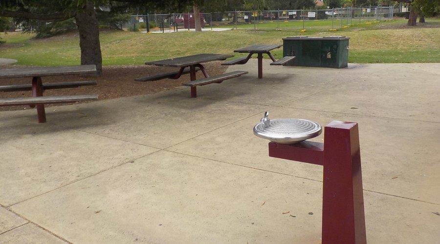 Drinking water, BBQs and picnic tables