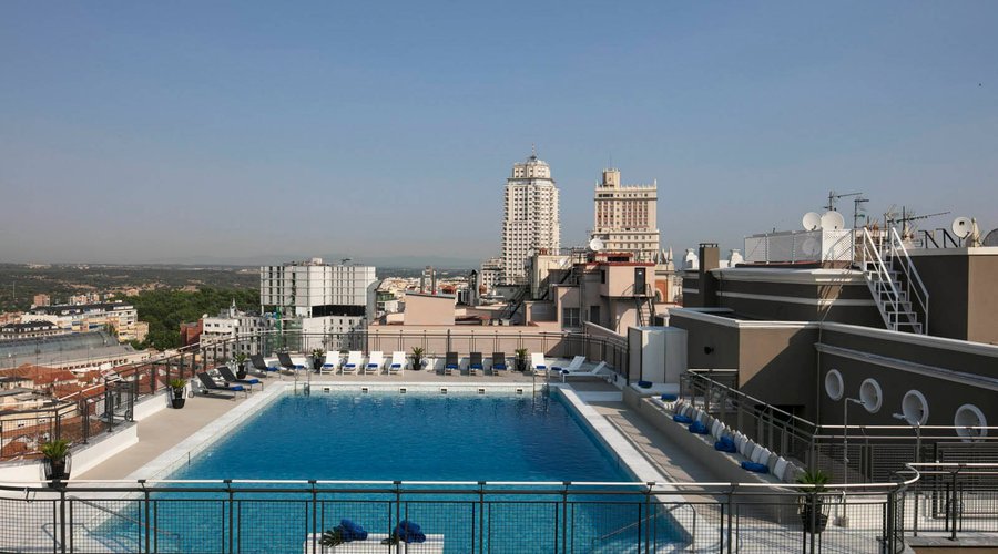 Pool / Piscina 