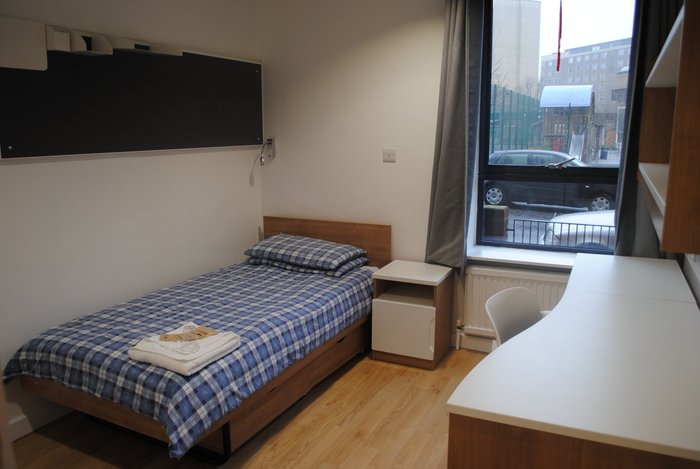 LSE Rosebery Hall Residence Rooms: Pictures & Reviews - Tripadvisor