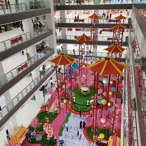 Lotus paradigm mall