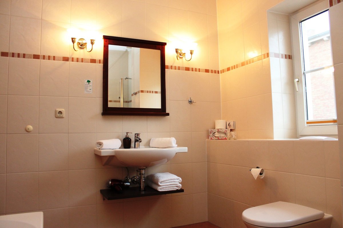 52+ Hotel Villa Strandkorb, 4,5/5         (122k reviews)