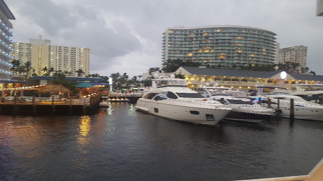 serenity yacht cruises pompano beach