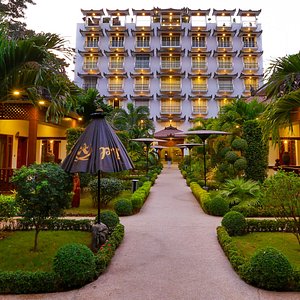 Yadanarpon Dynasty Hotel, hotel in Mandalay