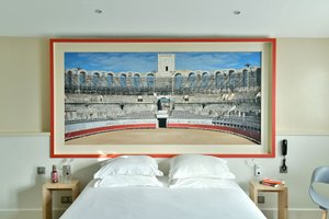 Room & Suite