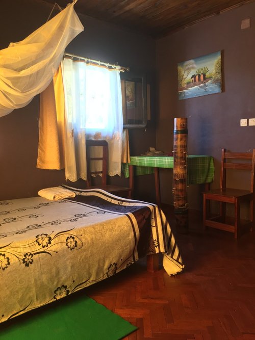 Red island inn ivato