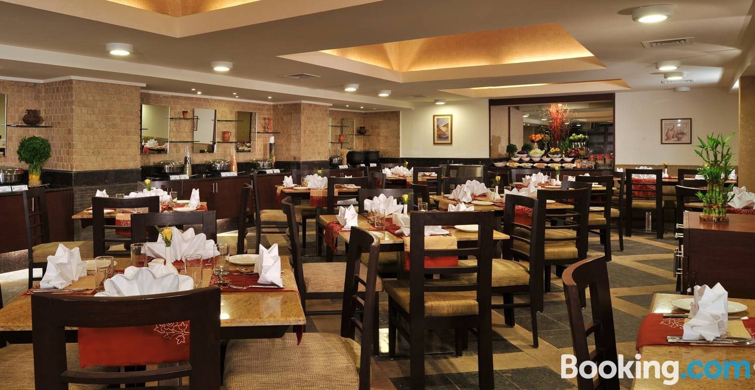 FORTUNE INN HAVELI $68 ($̶8̶5̶) - Updated 2024 Prices & Hotel Reviews - Gandhinagar, Gujarat FORTUNE INN HAVELI $68... 