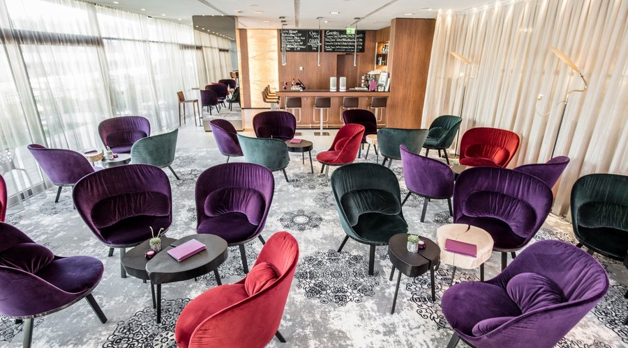 Hotelbar & Lounge im neuen Design