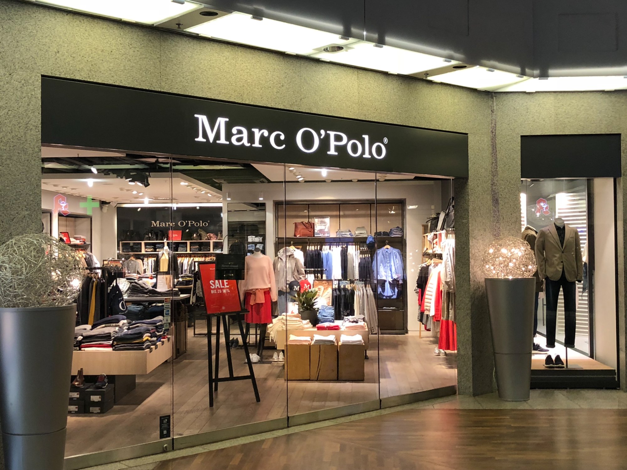 Marco polo 2025 clothing factory outlet