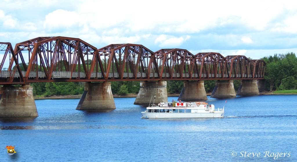 fredericton boat tours