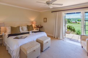 Room & Suite
