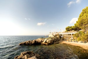 Piscine et plage