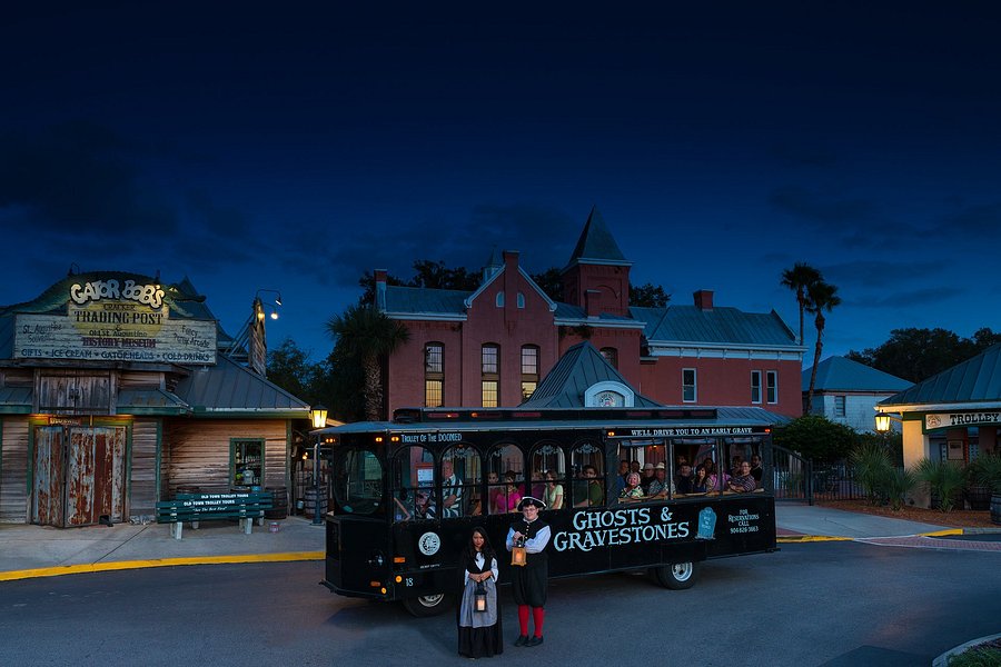 st. augustine ghost tours by ghosts & gravestones