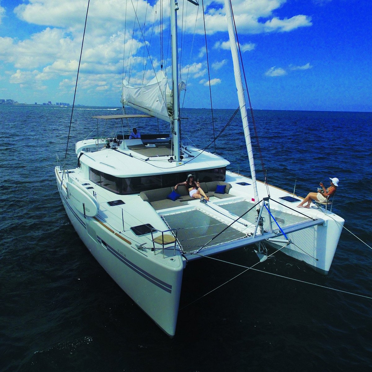 catamaran charters reviews