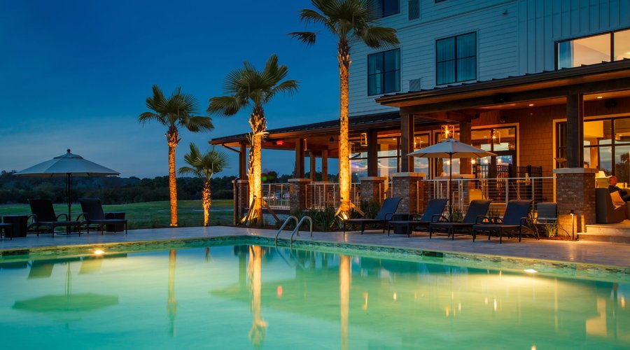 Resort Style Pool