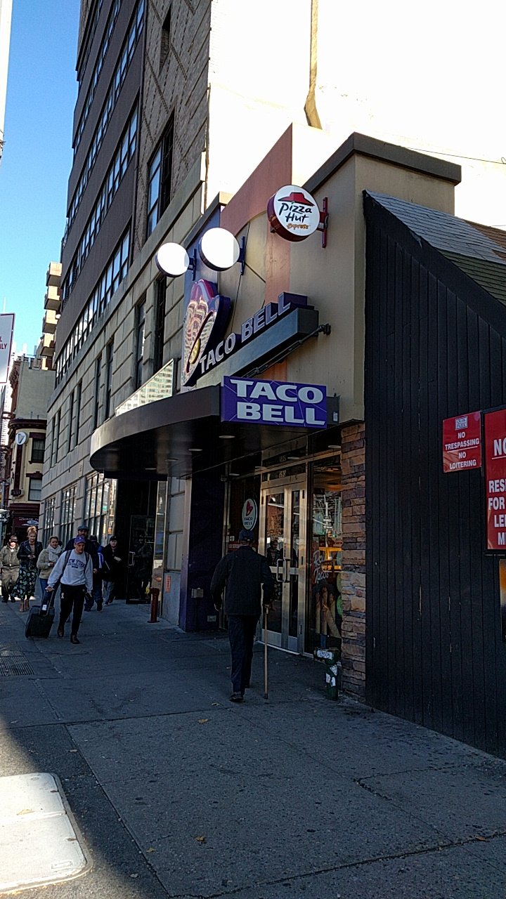 TACO BELL New York City 390 8th Ave Midtown Restaurant Reviews Phone Number Tripadvisor