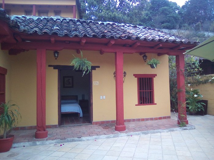 LA CASA DE ADOBE Y TEJA - Prices & Specialty Hotel Reviews (San Cristobal de  las Casas, Mexico - Chiapas)