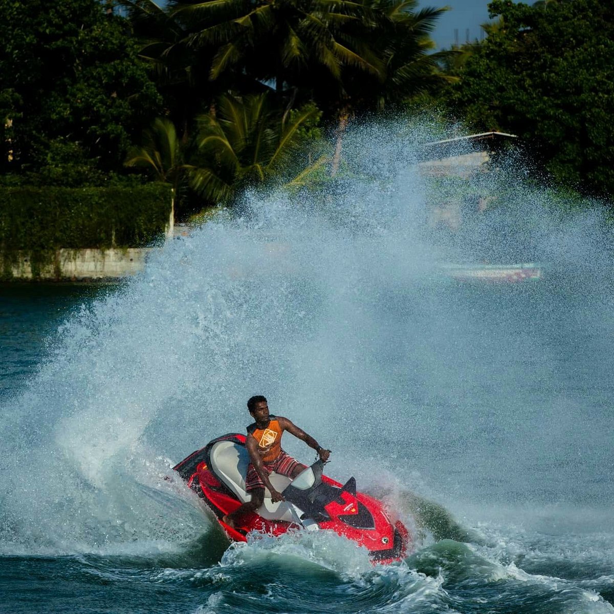 Water Sports in Sri Lanka - Things to do