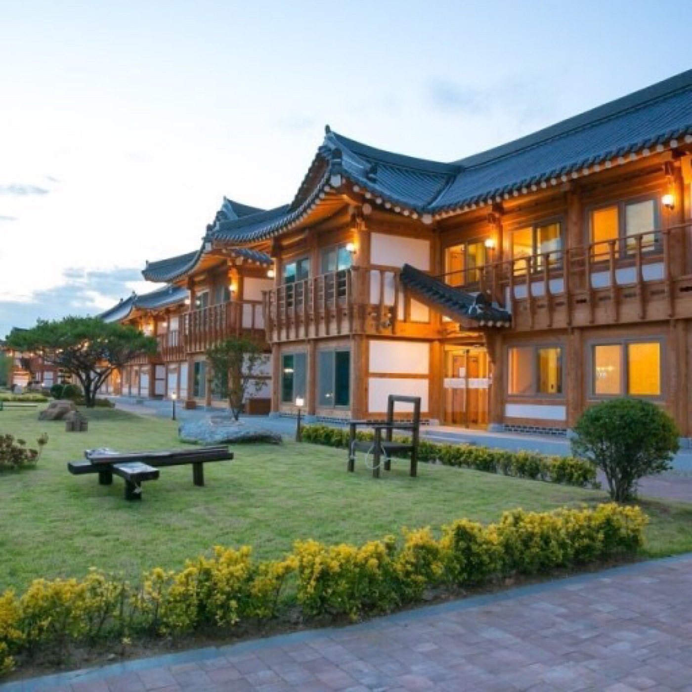 왕의지밀 (Royal Room, 전주) - 호텔 리뷰 & 가격 비교 왕의지밀 (Royal Room, 전주) - 호텔 리뷰 & 가격 비교