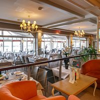 Salle panoramique du restaurant