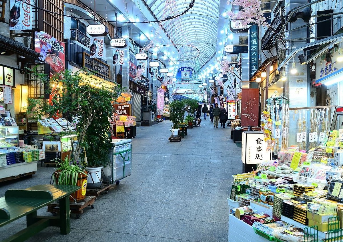 22年 熱海駅前平和通り商店街 行く前に 見どころをチェック トリップアドバイザー