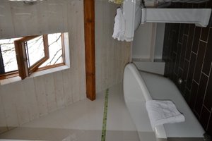 Room & Suite