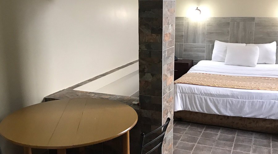 Air Suites Hotel