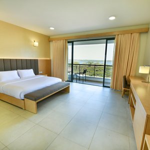 Lake View Junior Suite