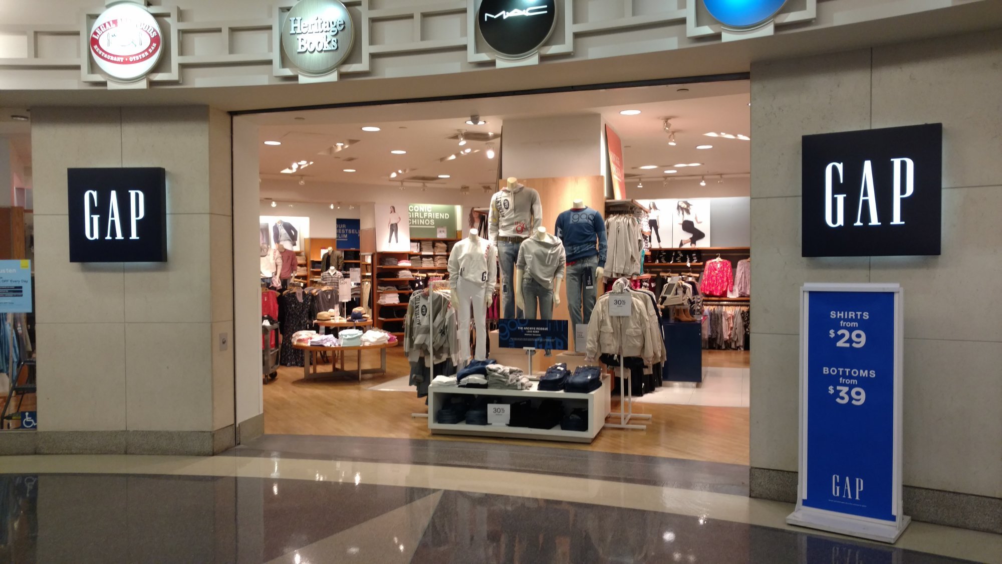 Gap store deals galleria mall