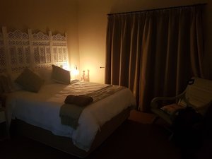 Room & Suite