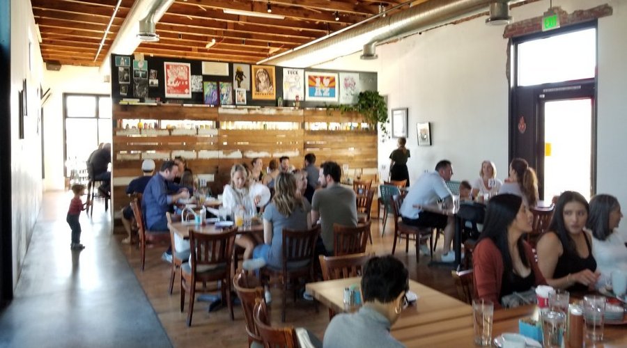 Gallo Blanco Cafe