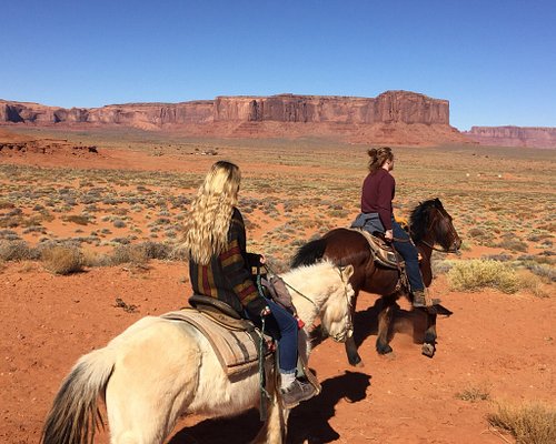 monument valley horseback riding tour