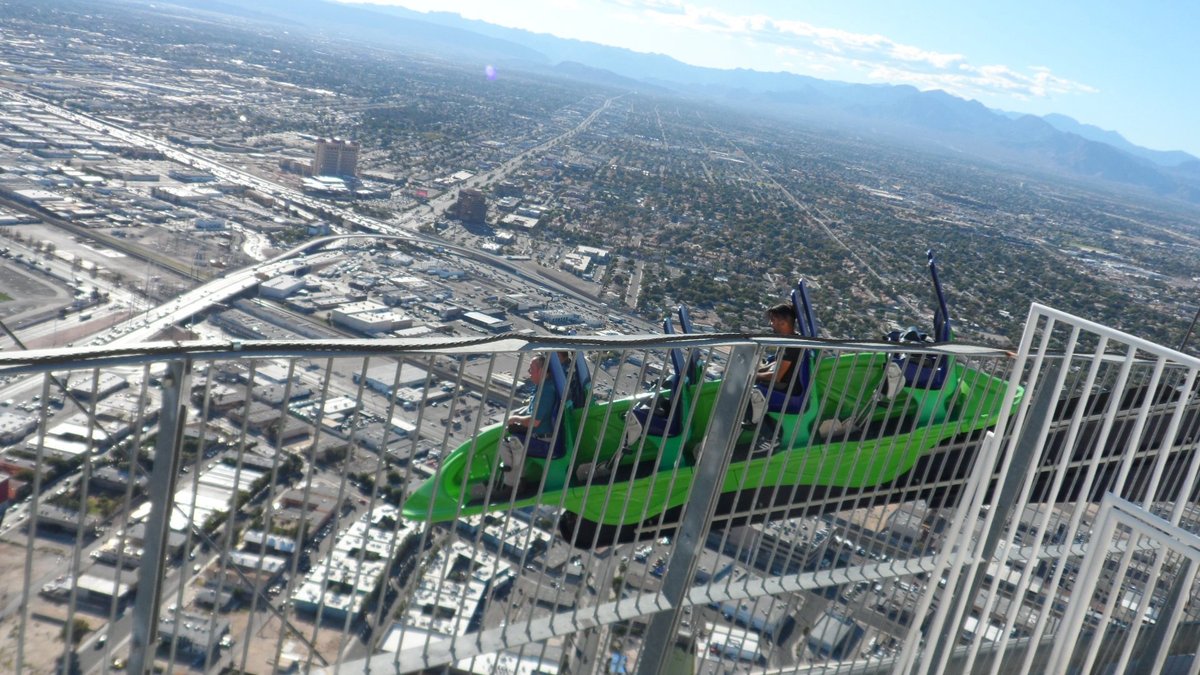 Big Shot ride - Stratosphere Tower - Picture of Las Vegas, Nevada -  Tripadvisor