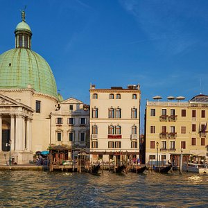 Hotel Antiche Figure in Venice, image may contain: Waterfront, City, Dome, Neighborhood