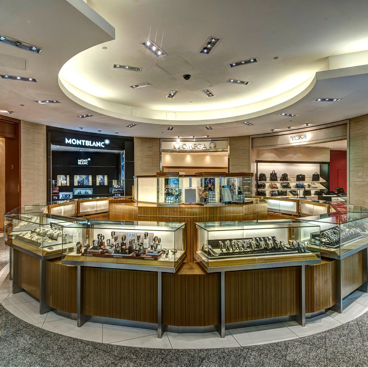 San Francisco International Airport (SFO) - We're pleased to welcome DFS  back to #SFO! Located in both our International A and G Gate areas, the DFS  Duty Free Gallerias offer a great