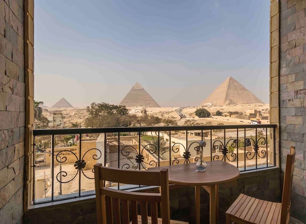 Pyramids View Inn, hotel em Gizé