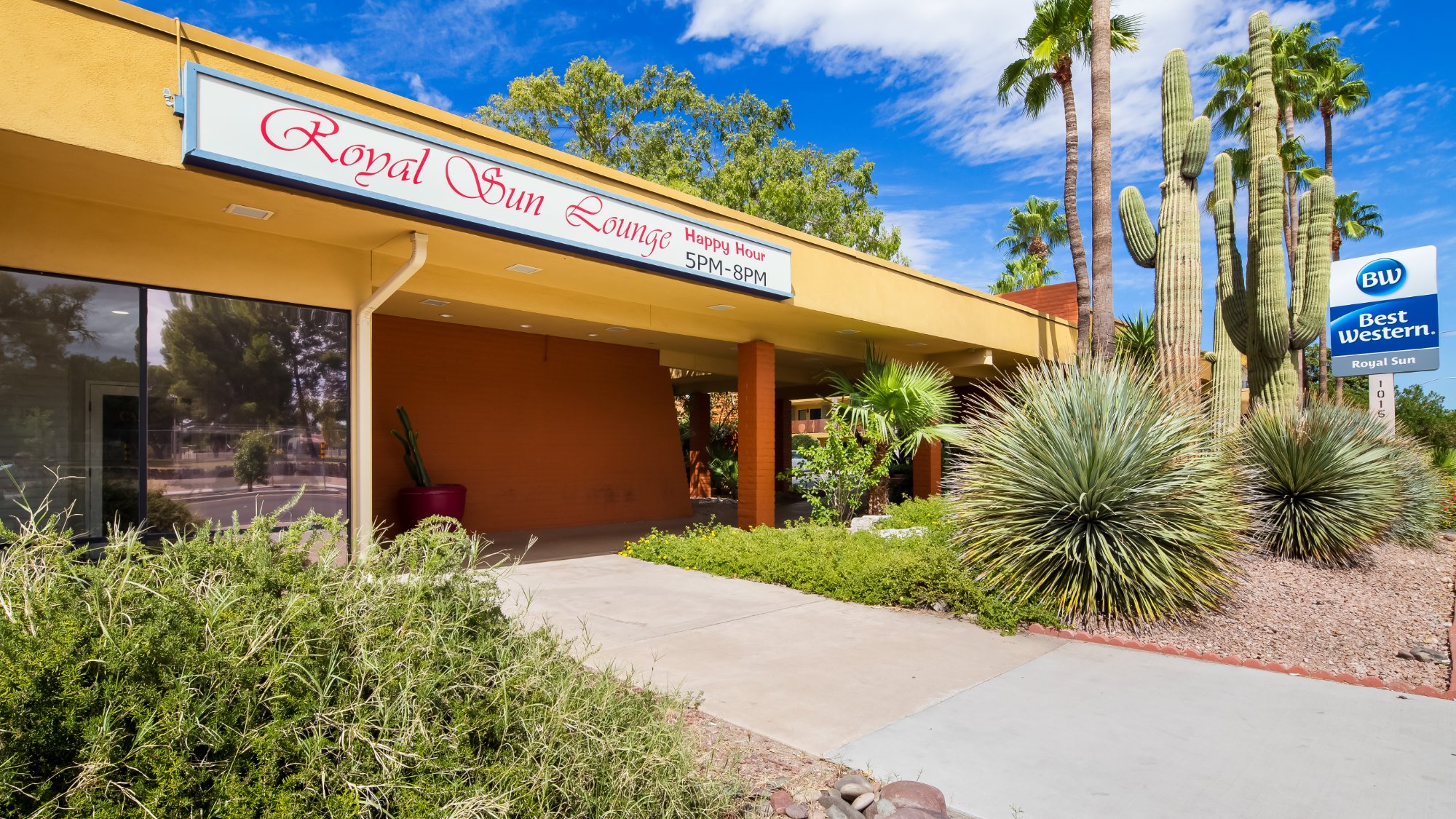 Hotel photo 72 of Best Western Royal Sun Inn & Suites.