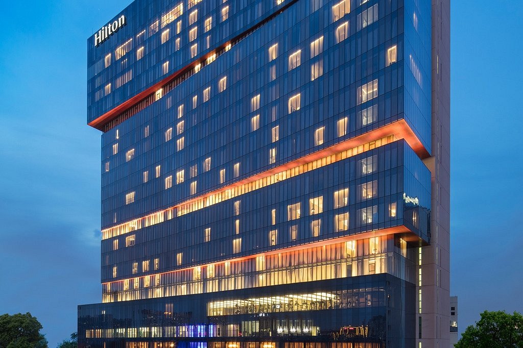 HILTON GUANGZHOU TIANHE $122 ($̶1̶4̶0̶) - Updated 2023 Prices & Hotel ...